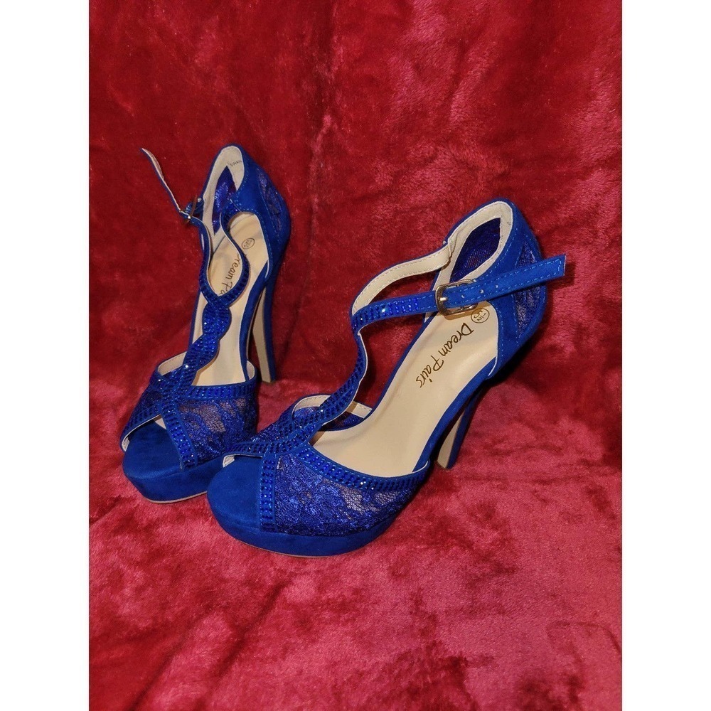 Blue lacey stiletto Heels 5.5 dream paris